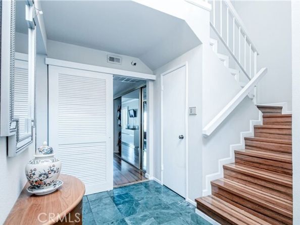 5440 Lindley Avenue 310, Encino (los Angeles) CA 91316