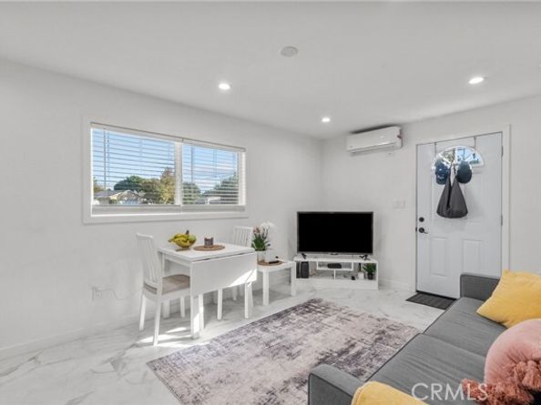 7839 Lena, West Hills (los Angeles) CA 91304