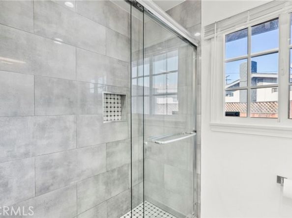 7839 Lena, West Hills (los Angeles) CA 91304