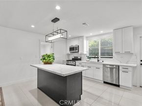 7839 Lena, West Hills (los Angeles) CA 91304