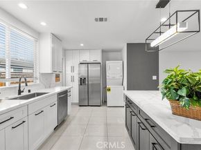 7839 Lena, West Hills (los Angeles) CA 91304