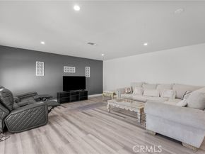 7839 Lena, West Hills (los Angeles) CA 91304