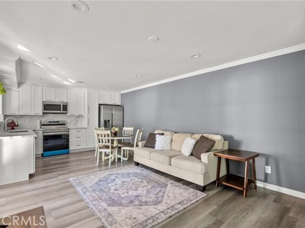 7839 Lena, West Hills (los Angeles) CA 91304