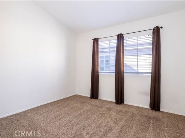 18347 Saticoy 28, Reseda (los Angeles) CA 91335