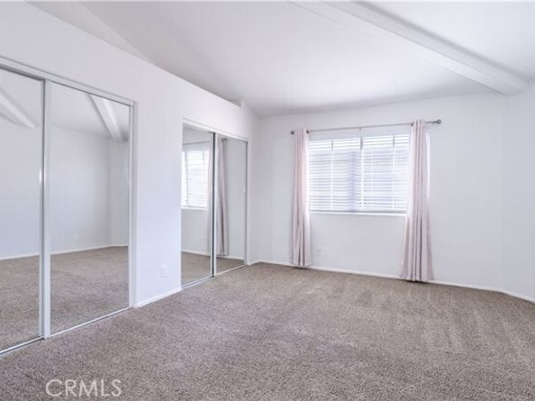 18347 Saticoy 28, Reseda (los Angeles) CA 91335