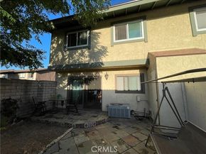 6625 Wilbur 13, Reseda (los Angeles) CA 91335