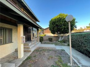 6625 Wilbur 13, Reseda (los Angeles) CA 91335