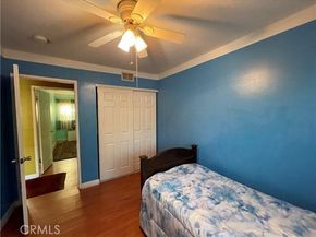 6625 Wilbur 13, Reseda (los Angeles) CA 91335