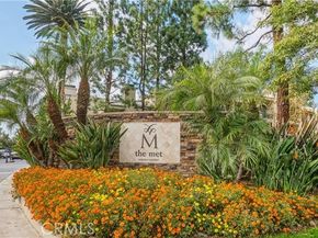 5515 Canoga 318, Woodland Hills (los Angeles) CA 91367