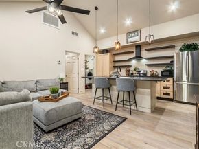 15657 Devonshire, Granada Hills (los Angeles) CA 91344