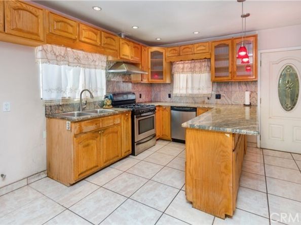 5245 Strohm Avenue, North Hollywood (los Angeles) CA 91601