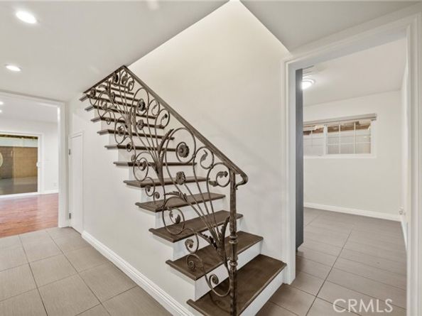 12759 Elkwood Street, North Hollywood (los Angeles) CA 91605