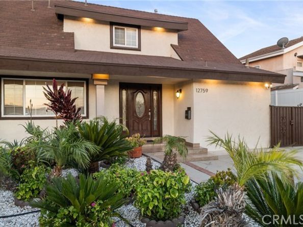 12759 Elkwood Street, North Hollywood (los Angeles) CA 91605