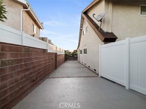 12759 Elkwood Street, North Hollywood (los Angeles) CA 91605