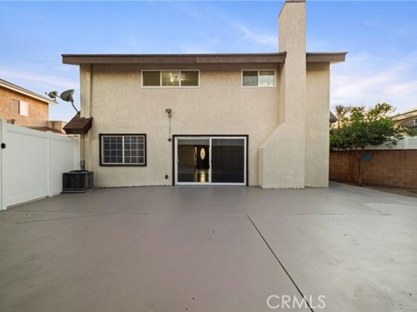12759 Elkwood Street, North Hollywood (los Angeles) CA 91605