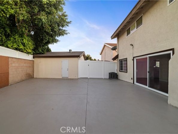 12759 Elkwood Street, North Hollywood (los Angeles) CA 91605