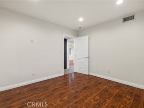 12759 Elkwood Street, North Hollywood (los Angeles) CA 91605