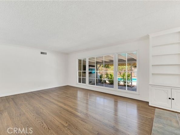 8401 Farralone Avenue, West Hills (los Angeles) CA 91304