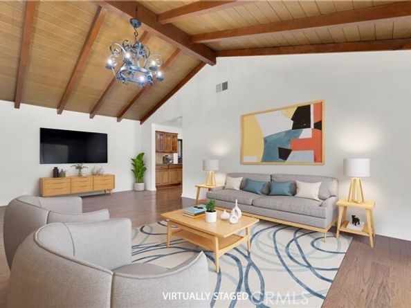 8401 Farralone Avenue, West Hills (los Angeles) CA 91304