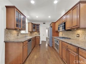 8401 Farralone Avenue, West Hills (los Angeles) CA 91304