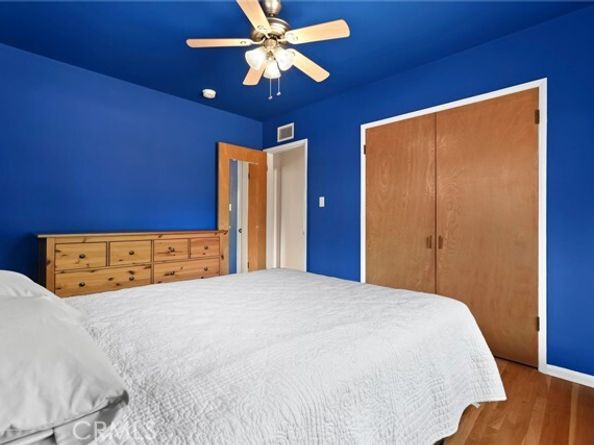 8537 Fullbright Avenue, Winnetka (los Angeles) CA 91306
