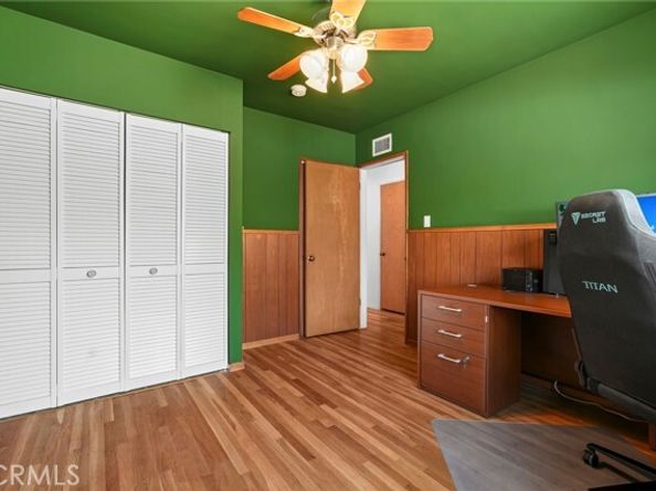 8537 Fullbright Avenue, Winnetka (los Angeles) CA 91306
