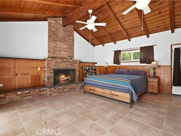 8537 Fullbright Avenue, Winnetka (los Angeles) CA 91306