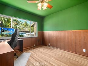 8537 Fullbright Avenue, Winnetka (los Angeles) CA 91306
