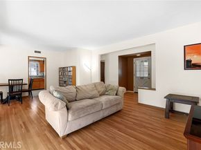8537 Fullbright Avenue, Winnetka (los Angeles) CA 91306