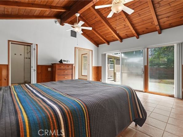 8537 Fullbright Avenue, Winnetka (los Angeles) CA 91306