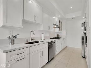 5835 Etiwanda Avenue, Tarzana (los Angeles) CA 91356