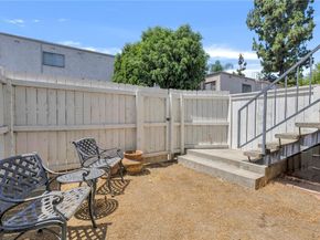 5835 Etiwanda Avenue, Tarzana (los Angeles) CA 91356