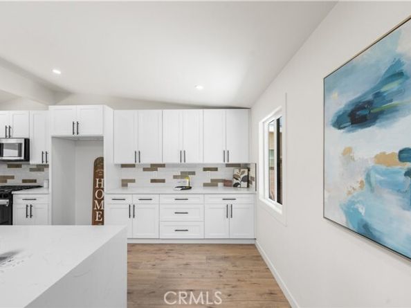 11327 Blythe Street, Sun Valley (los Angeles) CA 91352