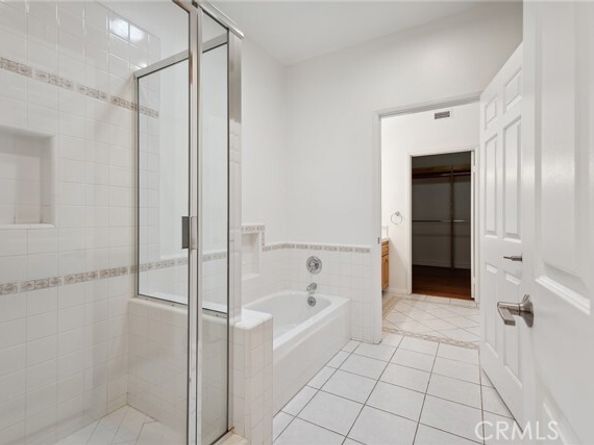 22501 Marilla Street, Chatsworth (los Angeles) CA 91311