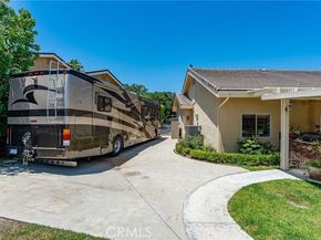 22501 Marilla Street, Chatsworth (los Angeles) CA 91311