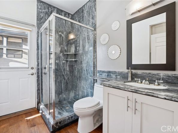 22501 Marilla Street, Chatsworth (los Angeles) CA 91311