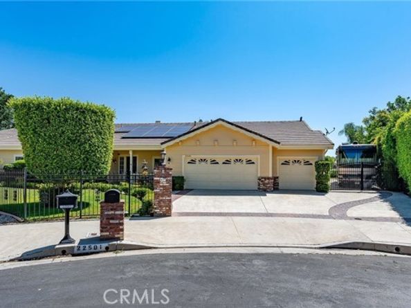 22501 Marilla Street, Chatsworth (los Angeles) CA 91311