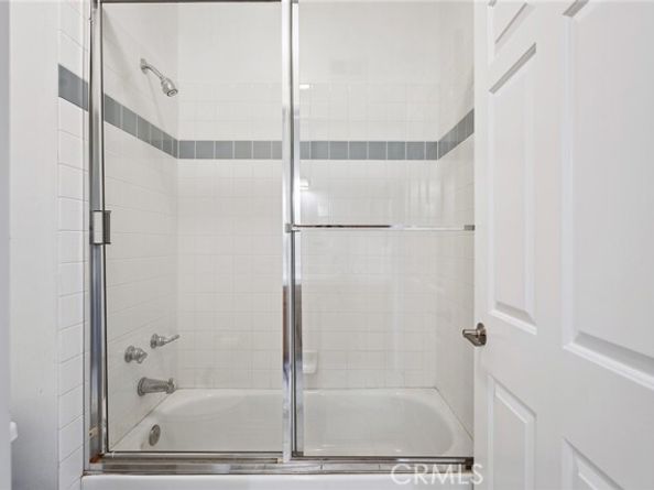 22501 Marilla Street, Chatsworth (los Angeles) CA 91311