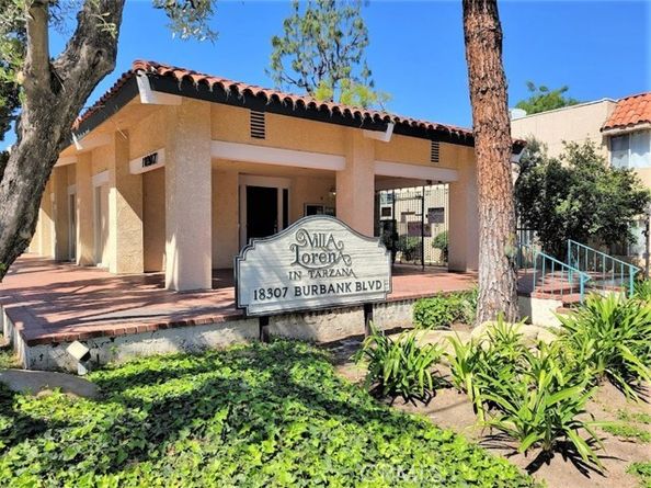 18307 Burbank Boulevard 14, Tarzana (los Angeles) CA 91356