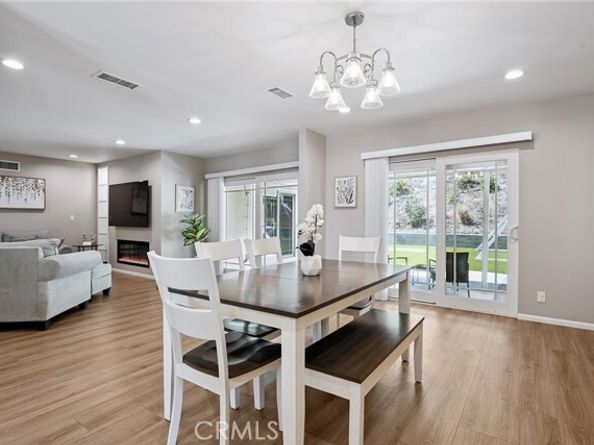 5929 Adler Avenue, Woodland Hills (los Angeles) CA 91367
