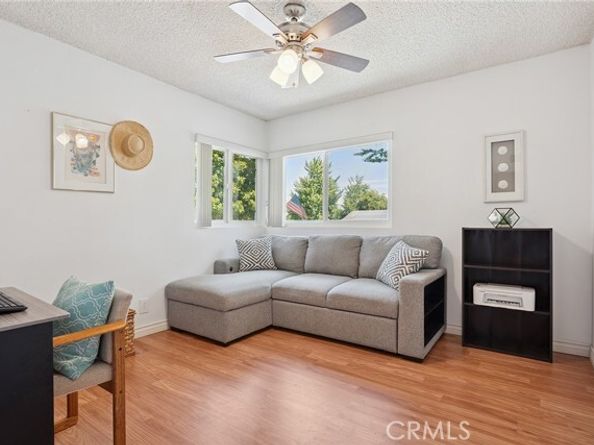 5929 Adler Avenue, Woodland Hills (los Angeles) CA 91367