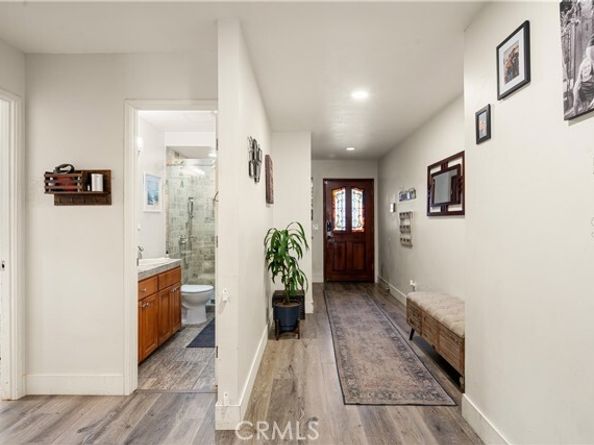 23921 Hamlin Street, West Hills (los Angeles) CA 91307