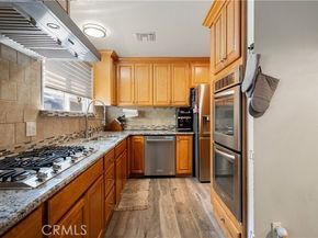 23921 Hamlin Street, West Hills (los Angeles) CA 91307