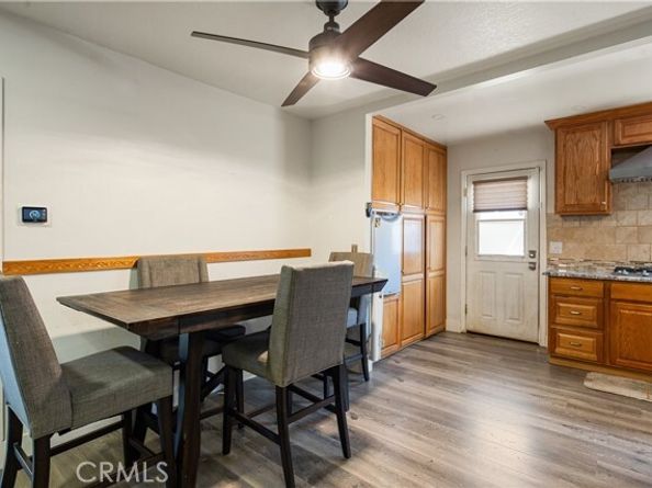 23921 Hamlin Street, West Hills (los Angeles) CA 91307