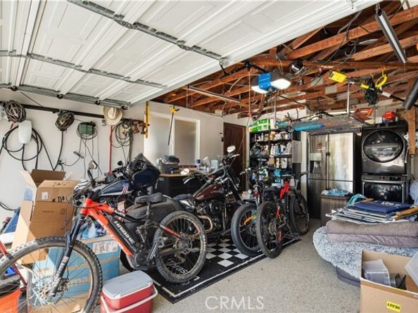 23921 Hamlin Street, West Hills (los Angeles) CA 91307