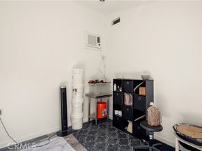 23921 Hamlin Street, West Hills (los Angeles) CA 91307