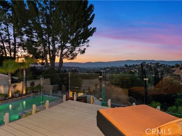 21727 Ulmus Drive, Woodland Hills (los Angeles) CA 91364