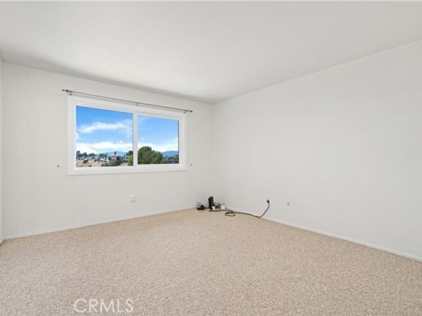 21727 Ulmus Drive, Woodland Hills (los Angeles) CA 91364