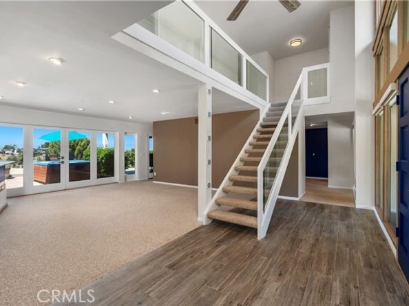 21727 Ulmus Drive, Woodland Hills (los Angeles) CA 91364