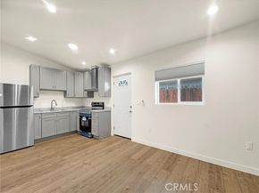 9527 Oso Avenue, Chatsworth (los Angeles) CA 91311